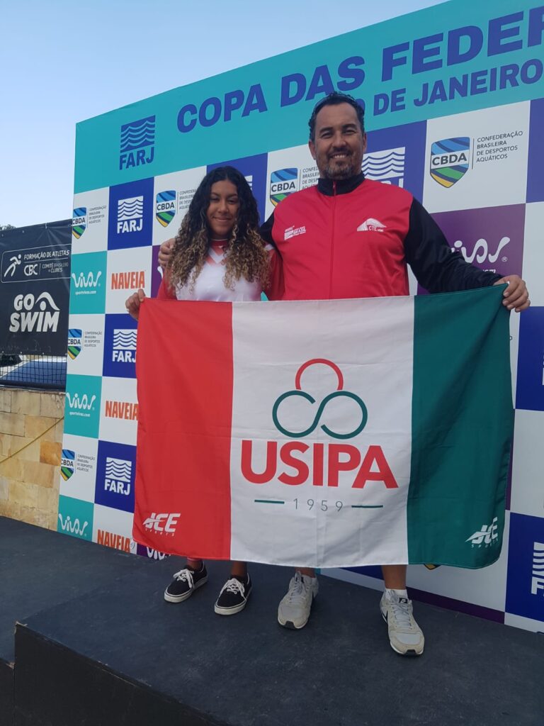 Nadadora da equipe Sicoob Vale do Aço/Usipa é ouro em duas provas da Copa das Federações