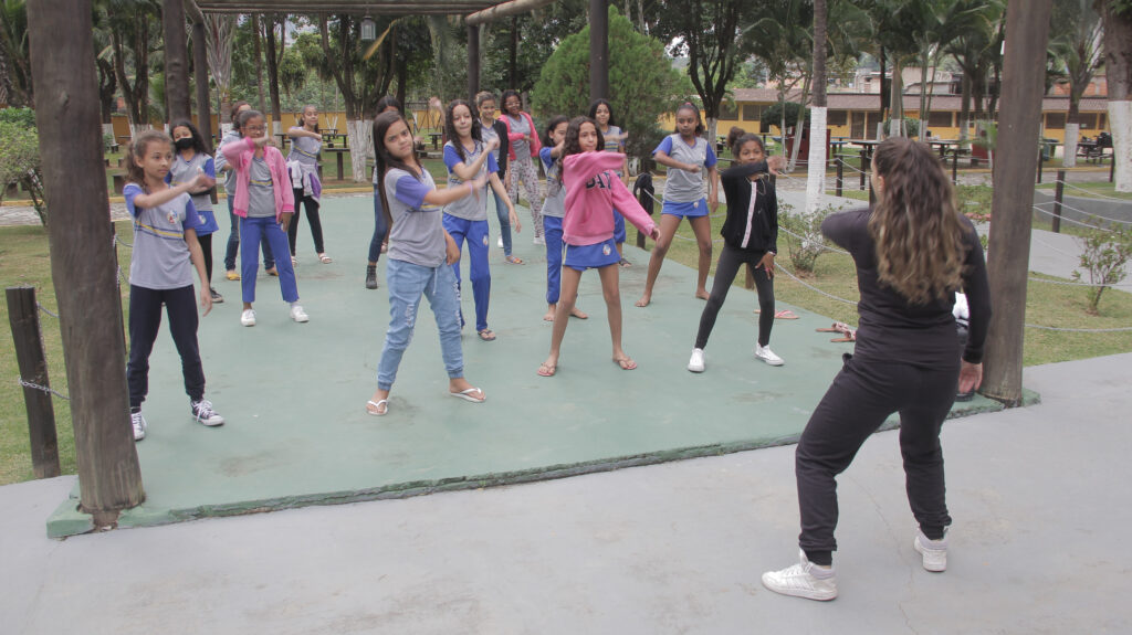 escola fabriciano tempo integral