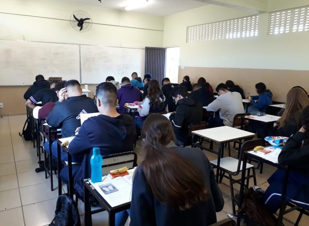 Simulado Enem do Unileste prepara mais de 1.300 estudantes da rede pública de ensino para o exame nacional