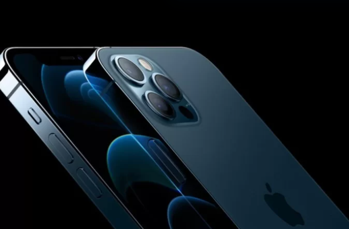 Procon multa Apple em R$ 12 milhões e já notifica sobre iPhone 14