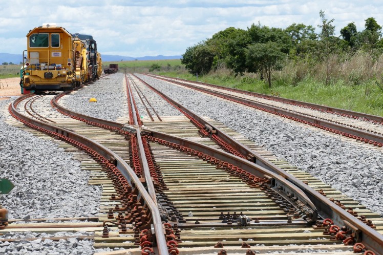 Projeto de nova ferrovia no Vale do Aço é apresentado aos municípios