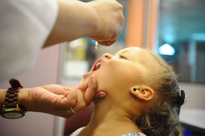 Campanha de vacinação contra a poliomielite termina nesta sexta-feira em Ipatinga