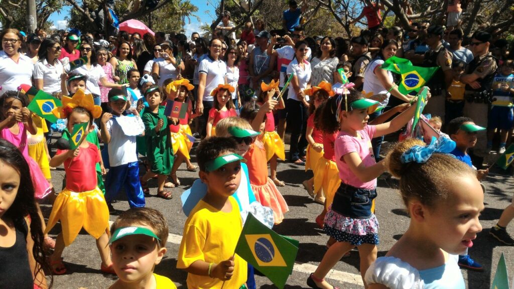 Ipatinga comemora bicentenário da Independência com desfile cívico