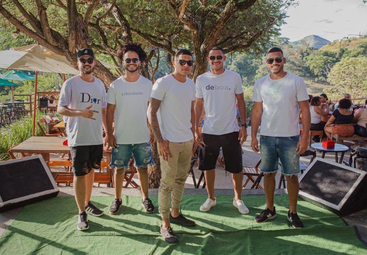 "Afternoon": Novo grupo de pagode da região anuncia show com convidados