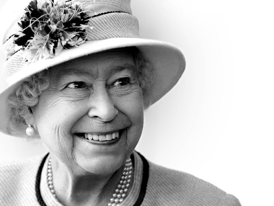 Rainha Elizabeth II morre aos 96 anos