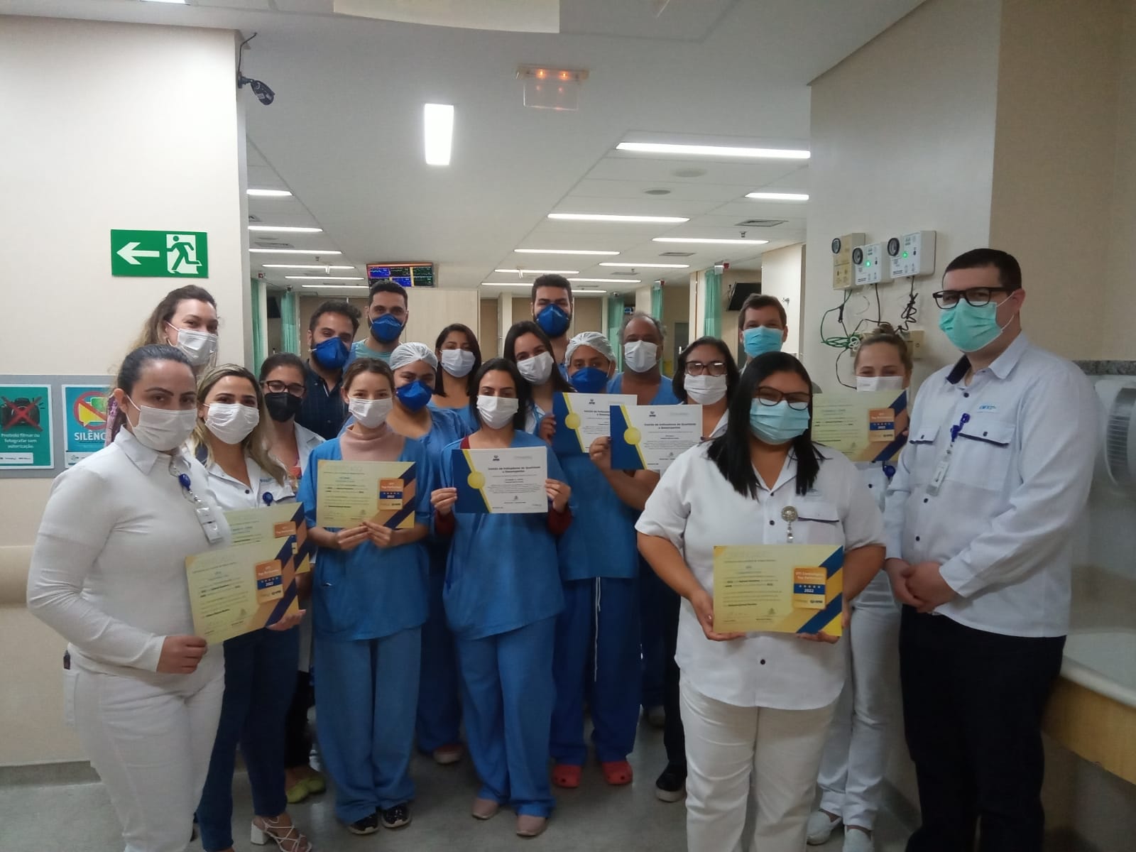 Hospital Márcio Cunha recebe certificado de excelência em UTIs