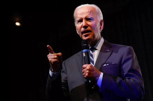 Biden concede perdão a condenados por posse de maconha nos EUA