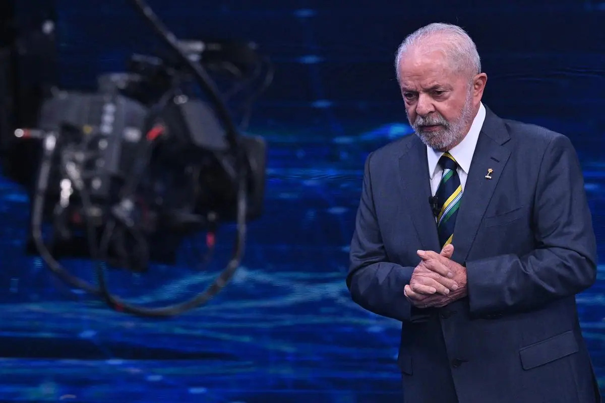 Lula também não irá ao debate da Record e emissora entrevistará Bolsonaro