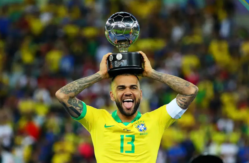 Daniel Alves idade