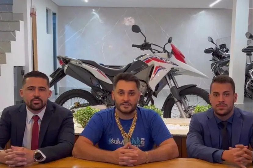 Solto, influenciador Arnon do Grau se defende nas redes sociais; 'sou inocente'