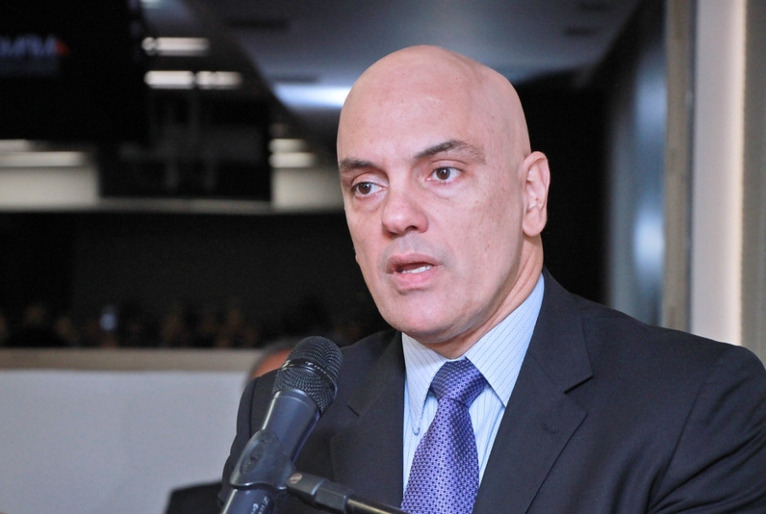 Moraes nega pedido para anular votos do 2º turno e multa PL em R$ 22,9Mi