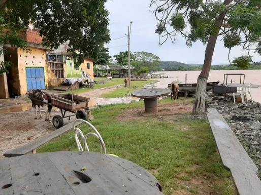 Rio Doce atinge cota de alerta em Governador Valadares