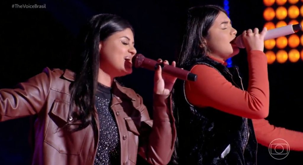 Dupla do Vale do Aço, Duda & Isa Amorim faz jurados dançarem e avança no The Voice Brasil