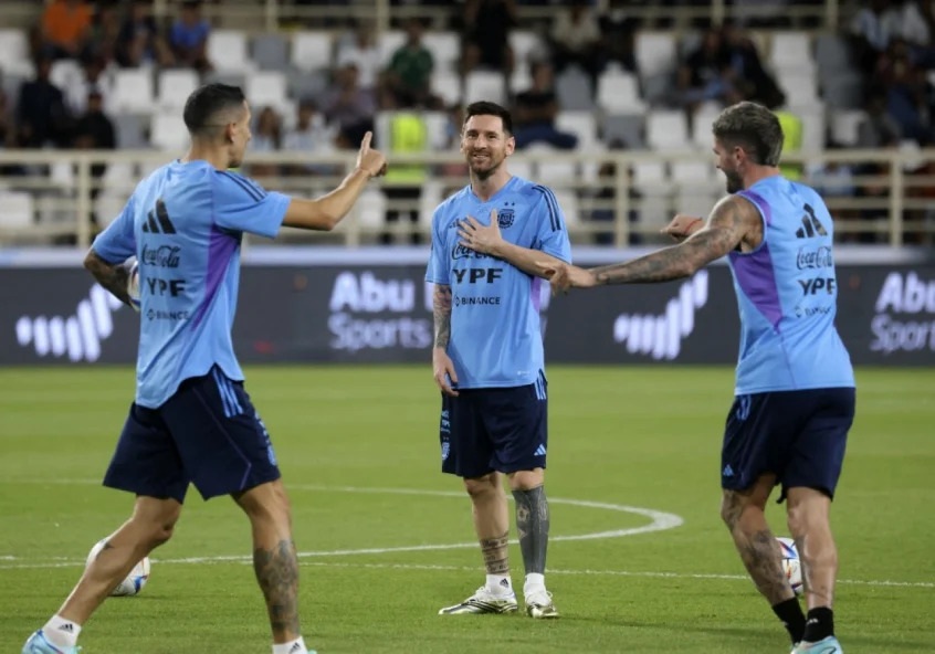 Argentina encara Croácia sonhando com final da Copa do Mundo