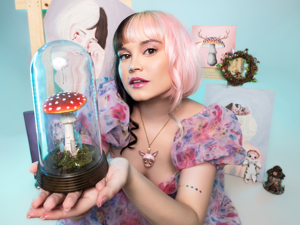 Na capa, a artista plástica e pintora, Dear Laís. Foto: Irmãs Barbeto/MaisVip