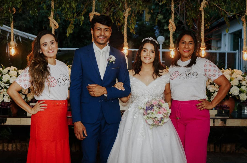 Mateus e Maria Eduarda realizam cerimônia de casamento gratuitamente pelo projeto 'Agora Eu Caso'