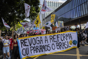 Governo Lula deve suspender implementação do novo ensino médio e mudanças no Enem