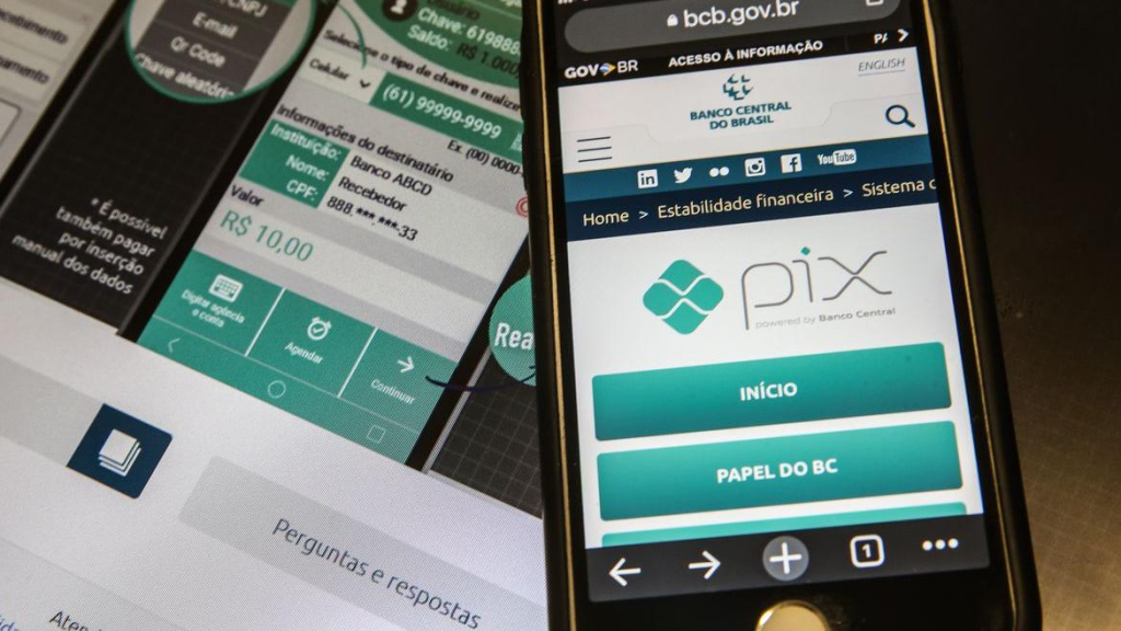 PIX: Caixa Econômica Federal vai começar a cobrar taxas de empresas a partir de julho