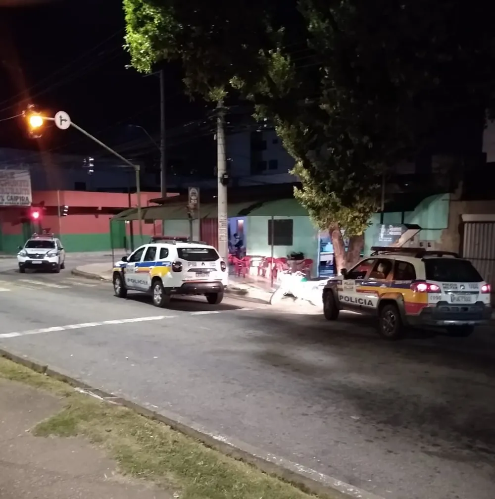 Operação de fiscalização notifica 20 bares em Ipatinga