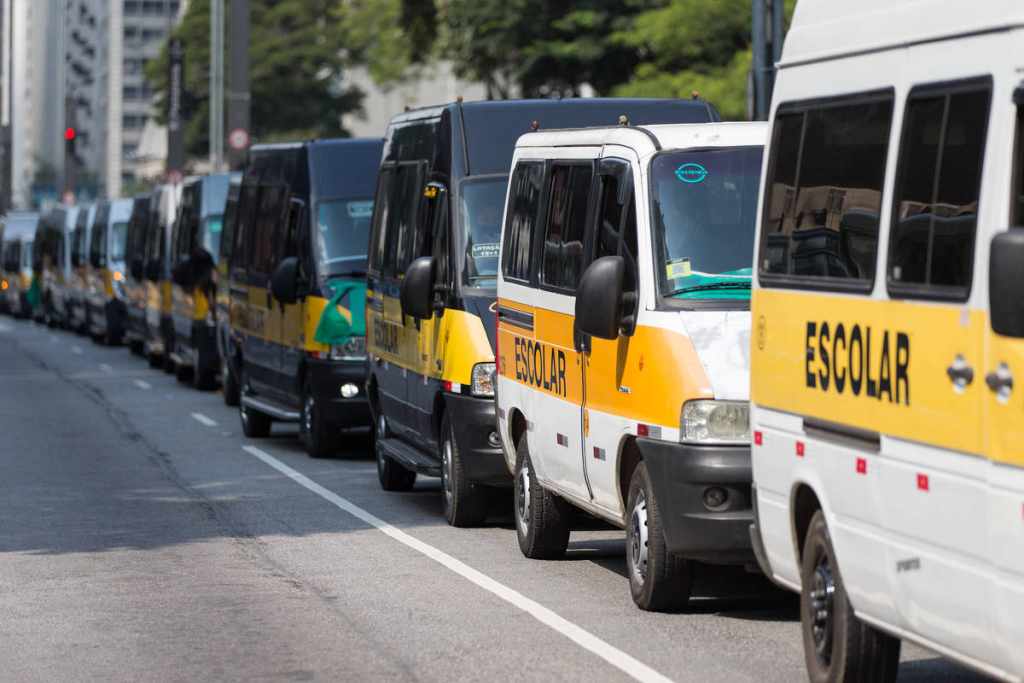 Em Fabriciano, prazo para apresentação de laudo de vistoria de vans escolares vai dos dias 20 de julho à 17 de agosto