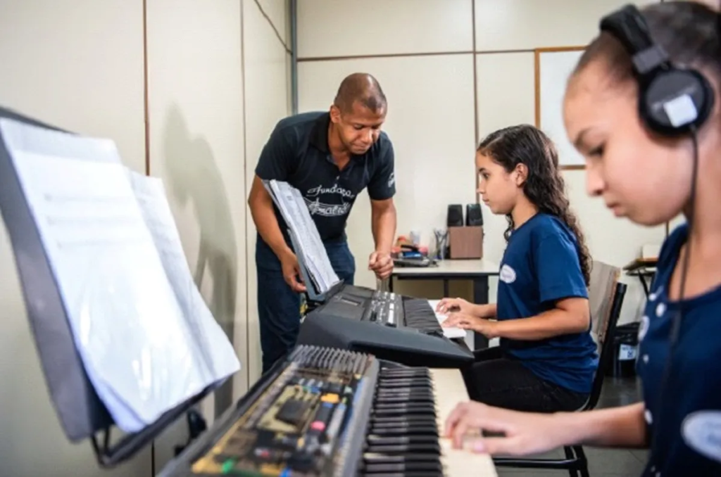 Matrículas abertas para cursos gratuitos da Fundação Emalto