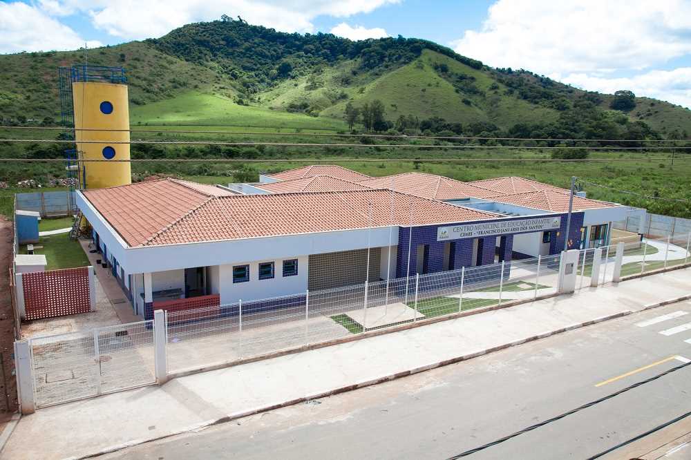 Renovação de matrícula da rede municipal de ensino de Santana do Paraíso começa nesta segunda-feira (28)