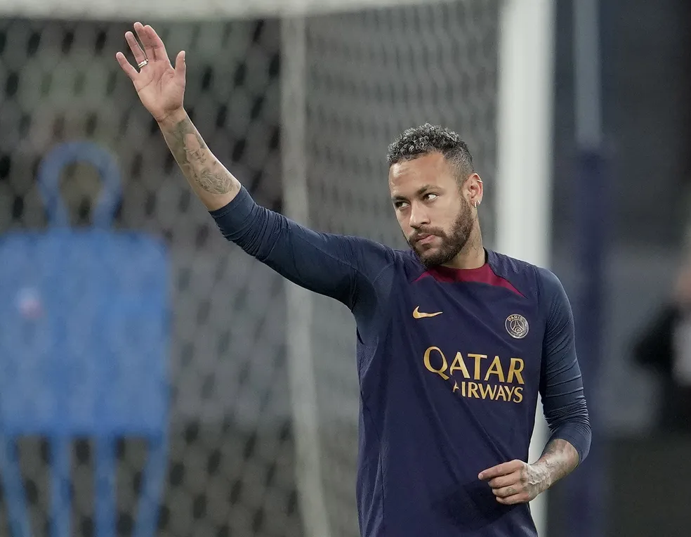 Neymar aceita proposta de Al-Hilal, clube da Arábia Saudita
