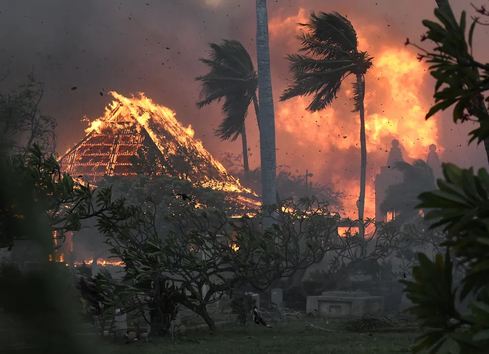 Incêndio no Havaí é mais mortal dos EUA nos últimos 100 anos e terceiro mais mortal do século 21