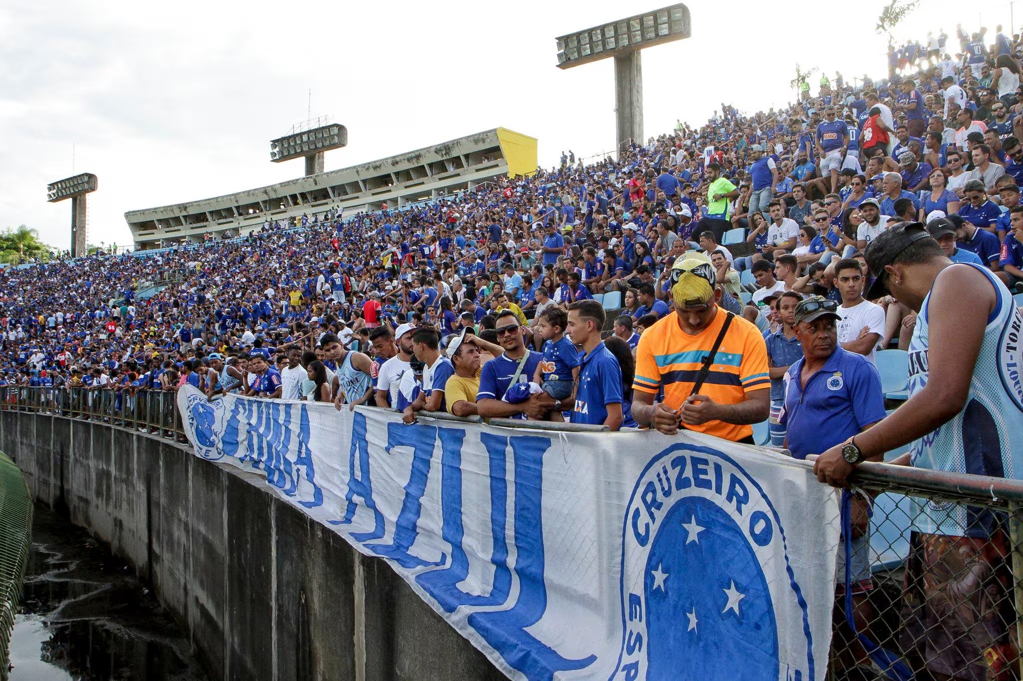 Ingressos para Tombense x Cruzeiro serão comercializados a partir desta quarta-feira (6)