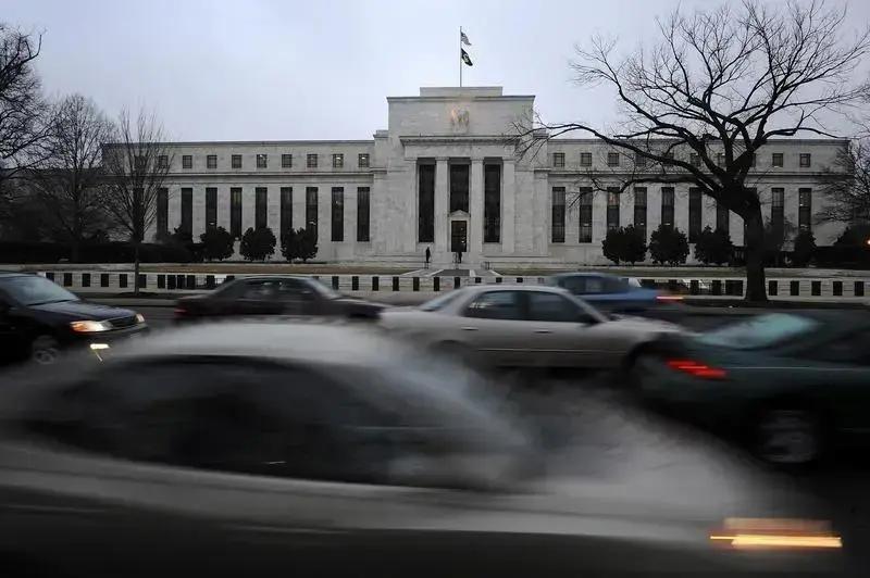 5 Previsões do Fed de Nova York sobre Cortes nas Taxas de Juros