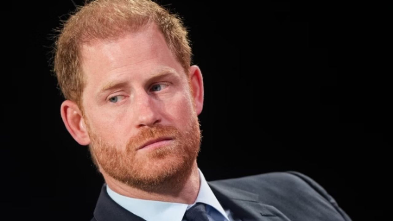 Príncipe Harry descarta retorno à realeza em entrevista