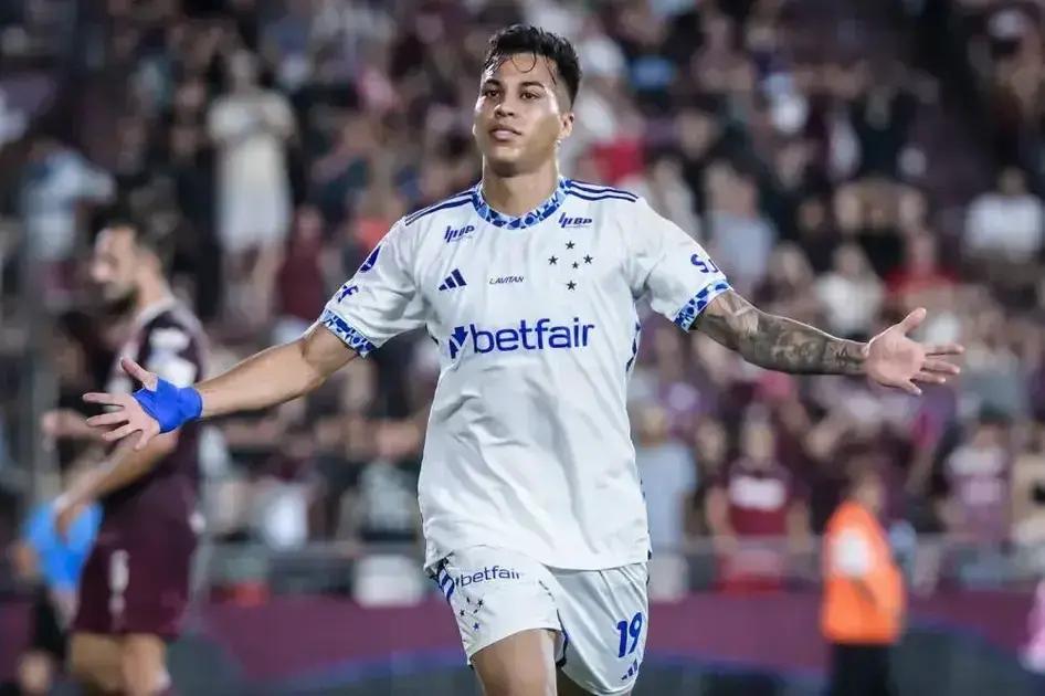 Contratações de Pedrinho: 4 gols em mata-mata da Sul-Americana