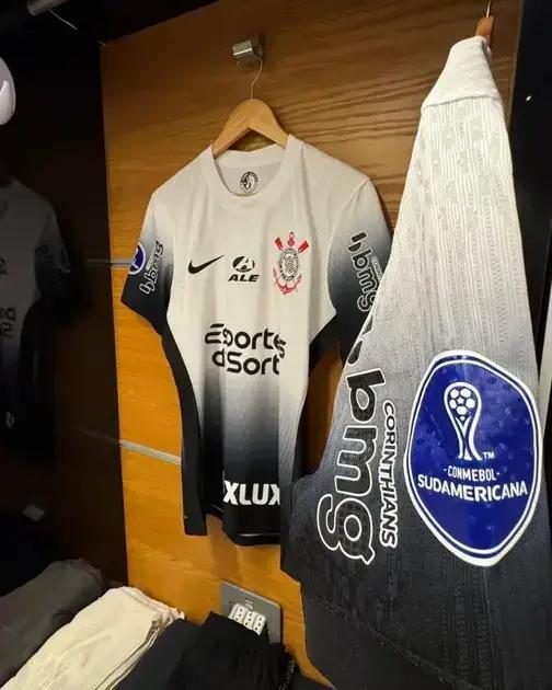 Corinthians e Racing: Quem avança na Sul-americana?