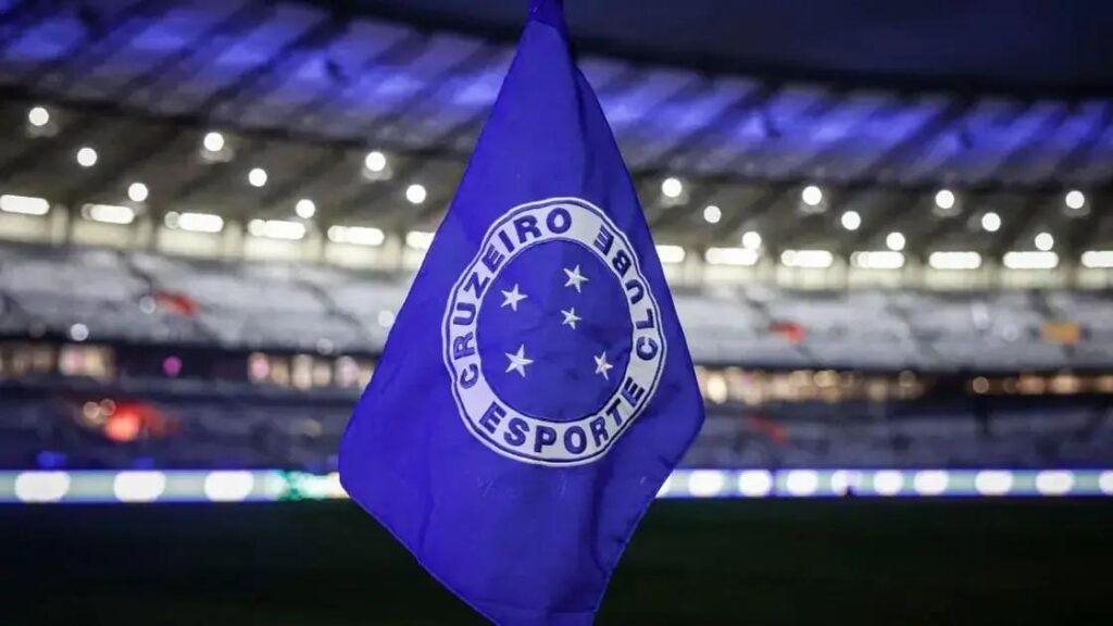 Cruzeiro lamenta morte de torcedor em emboscada