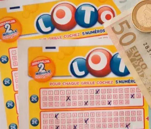 Homem encontra 20 dólares e ganha U$ 1 milhão na loteria