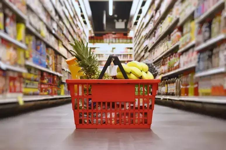 Mineiros gastarão R$ 110 bilhões com alimentação em 2024