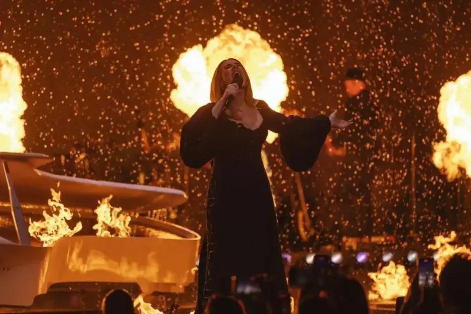 Adele se despede dos palcos: emoção em Las Vegas