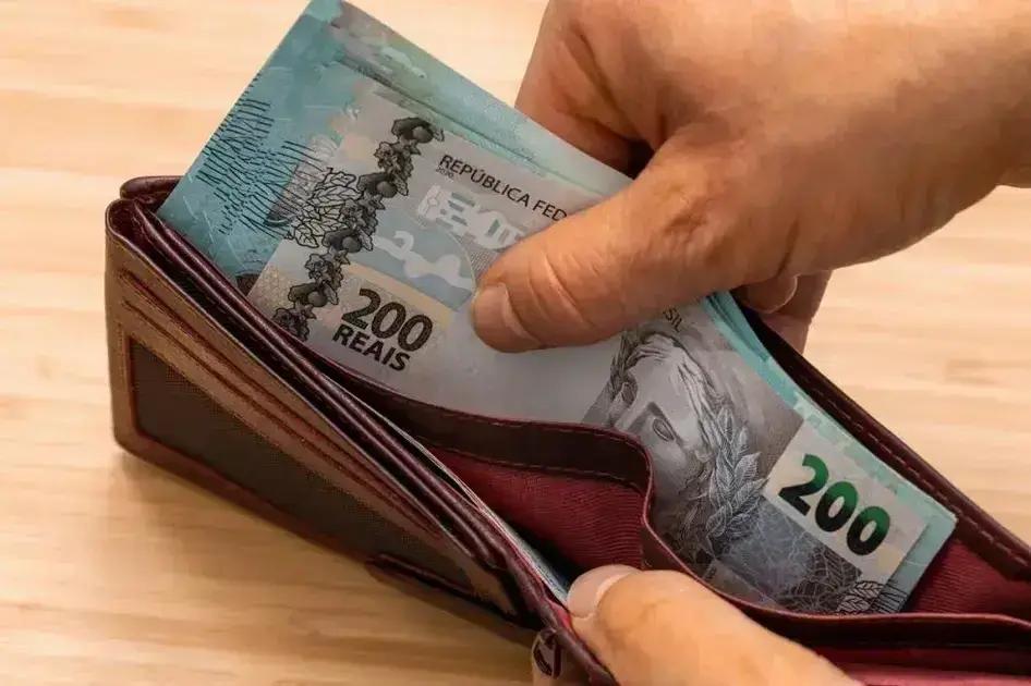 Fazenda eleva previsão do PIB para 2024 para 3,3%