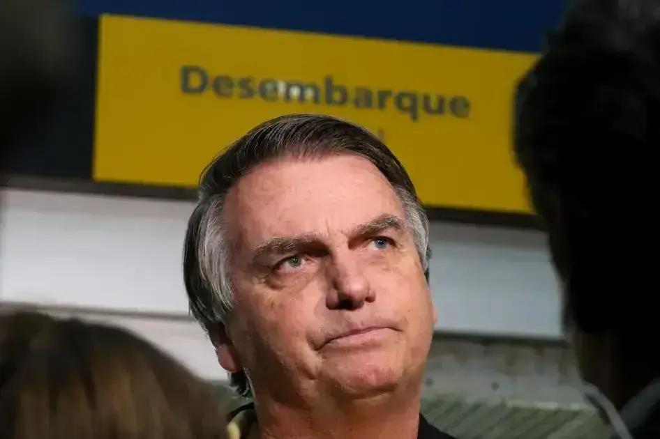 PGR analisa plano de golpe de Estado: indiciamento de Bolsonaro