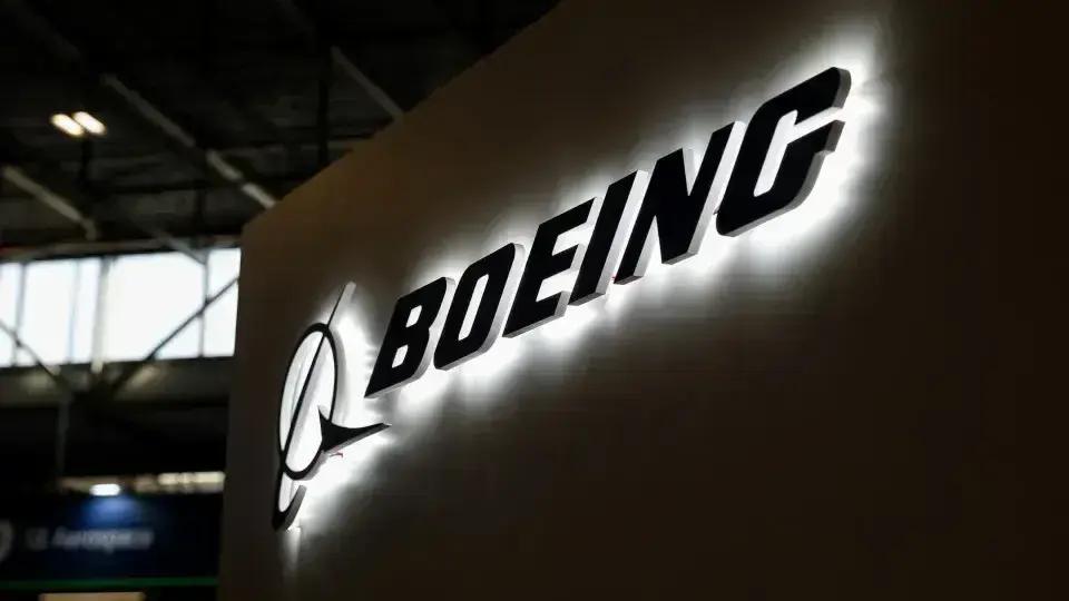 Boeing começa a deixar crise para trás com nova gestão e contratos promissores
