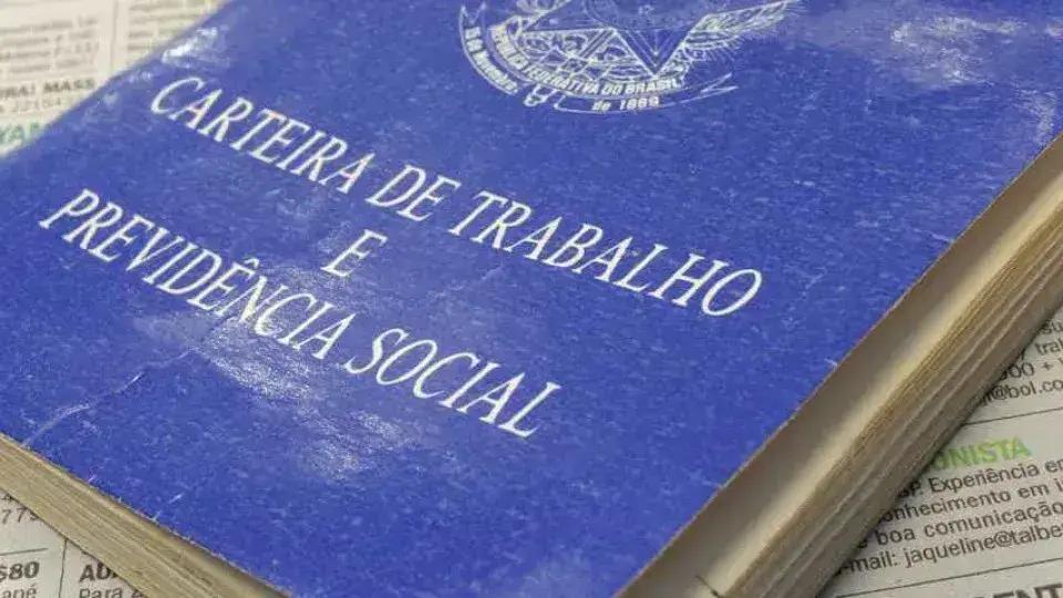 Cenário do desemprego no Brasil: taxa se mantém em 6,8% até fevereiro