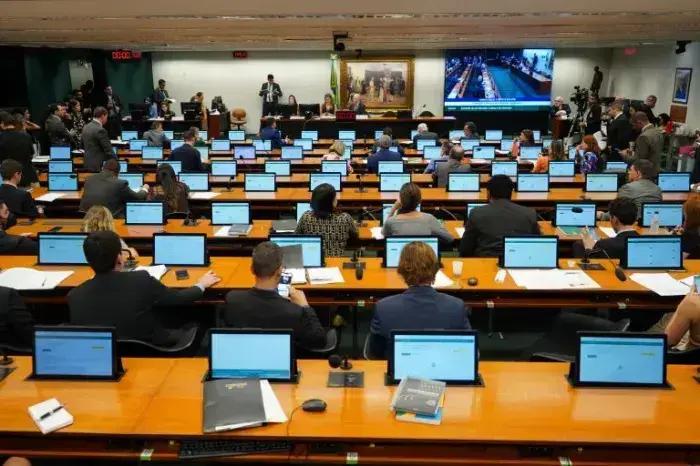 Comissões da Câmara dos Deputados são instaladas com nova liderança
