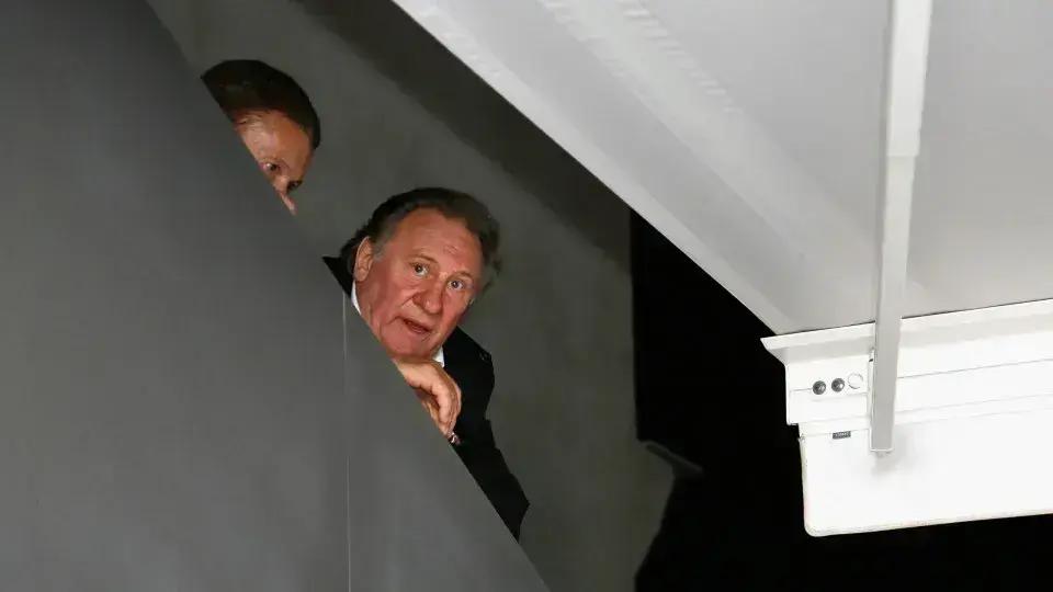 Julgamento de Gerard Depardieu por abuso sexual começa em Paris