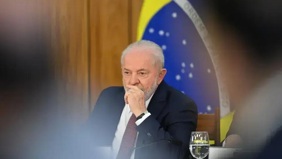 Lula propõe diálogo com EUA antes de medidas tarifárias