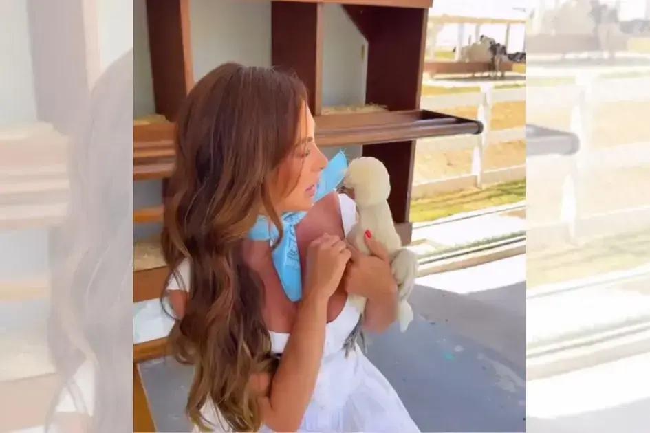 Nicole Bahls dá nomes a novas galinhas: Lore Improta e Patrícia Poeta