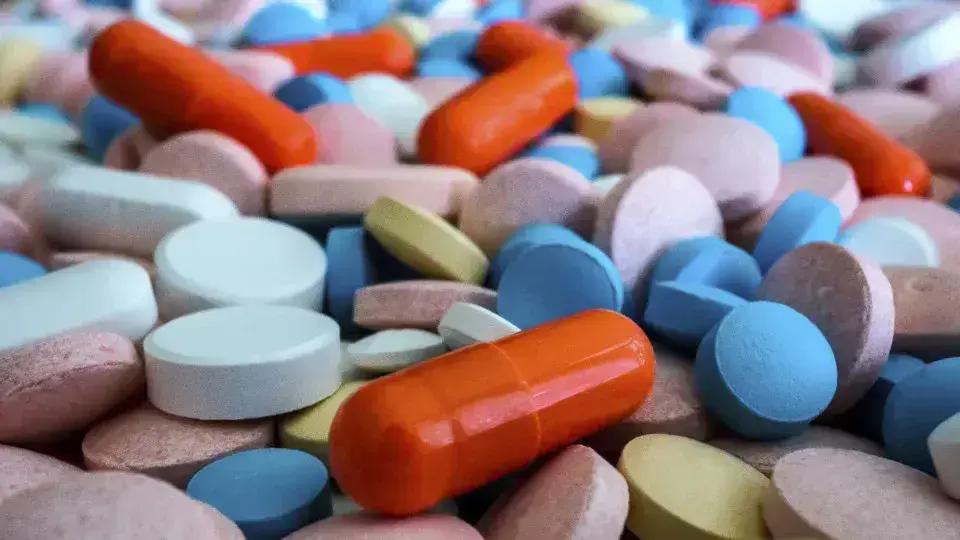 Reajuste de até 5,06% no preço de medicamentos é autorizado pelo governo