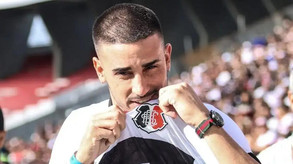 Thiago Galhardo provoca polêmica ao ameaçar influenciador digital