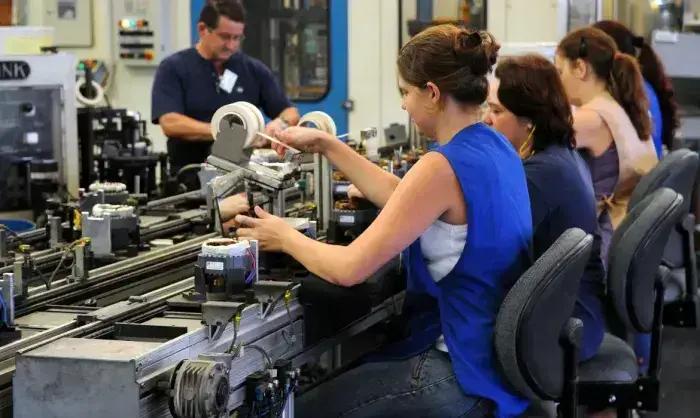 Último dia para empresas entregarem relatório de transparência salarial