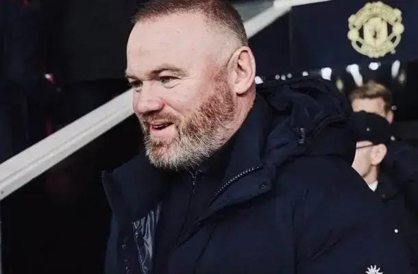 Wayne Rooney e Tyson Fury juntos na comissão técnica do Soccer Aid 2025