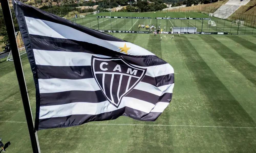 Atlético traça estratégia para lidar com dívida de R$ 900 milhões